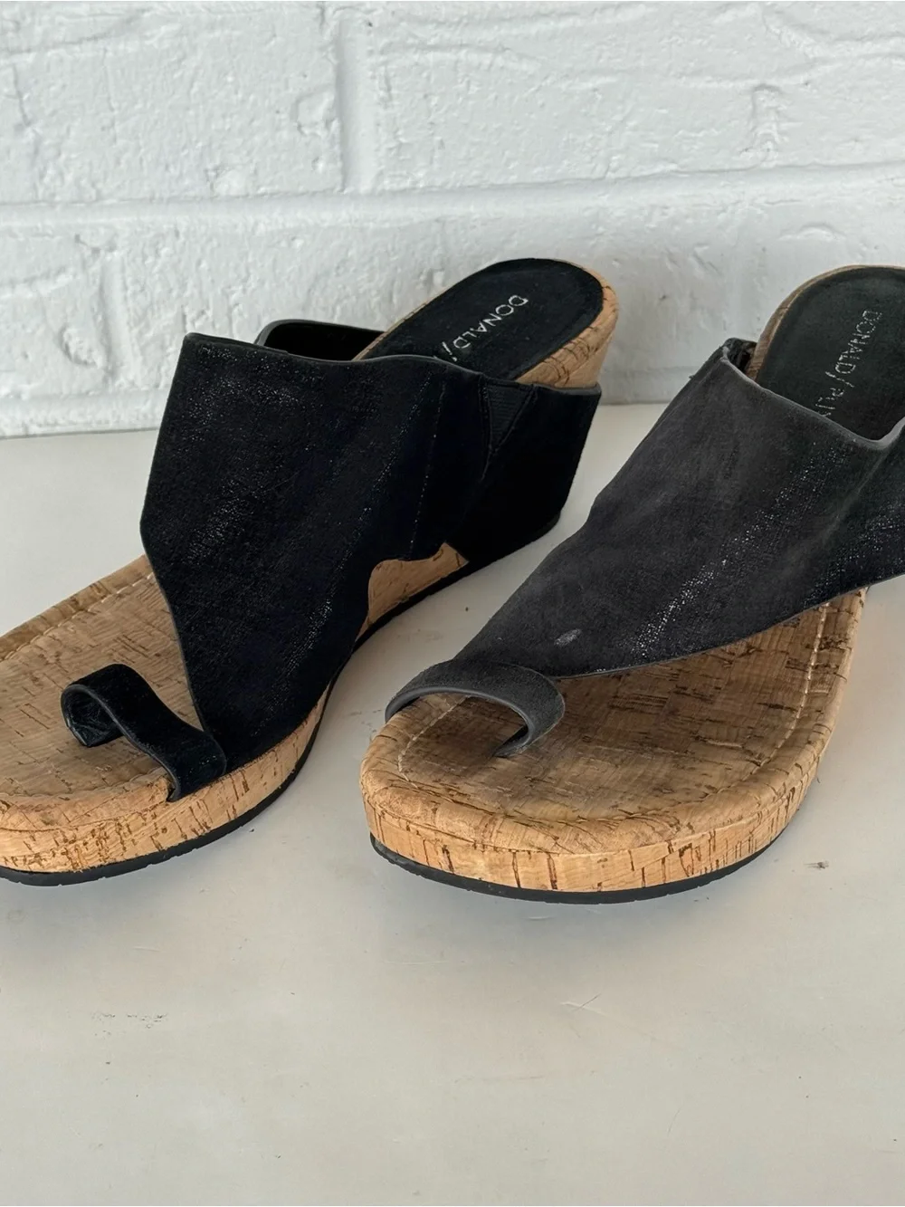 Metallic Donald Pliner Gyer Wedge Sandals Bundle Women's 8.5